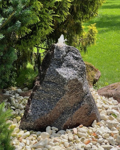 Quellstein granit 70cm - quellstein,