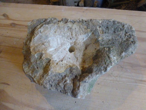 Quellstein brunnenstein mit - quellstein,