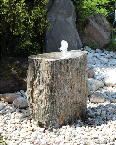 Quellstein gneis 62cm - quellstein,
